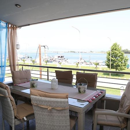 Lakis Luxury Apartment Keramotí Esterno foto