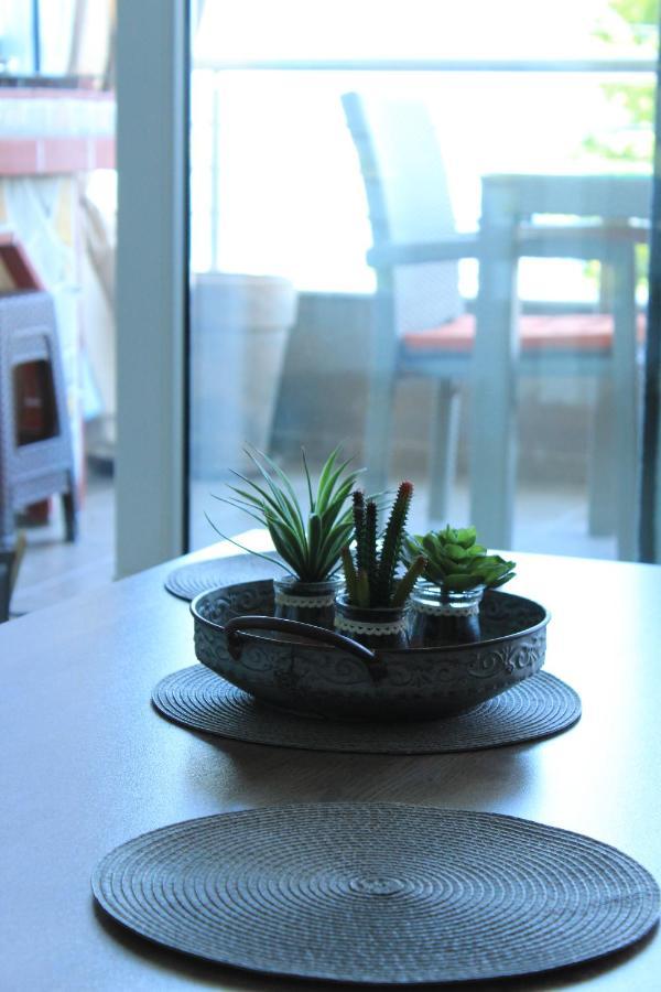 Lakis Luxury Apartment Keramotí Esterno foto